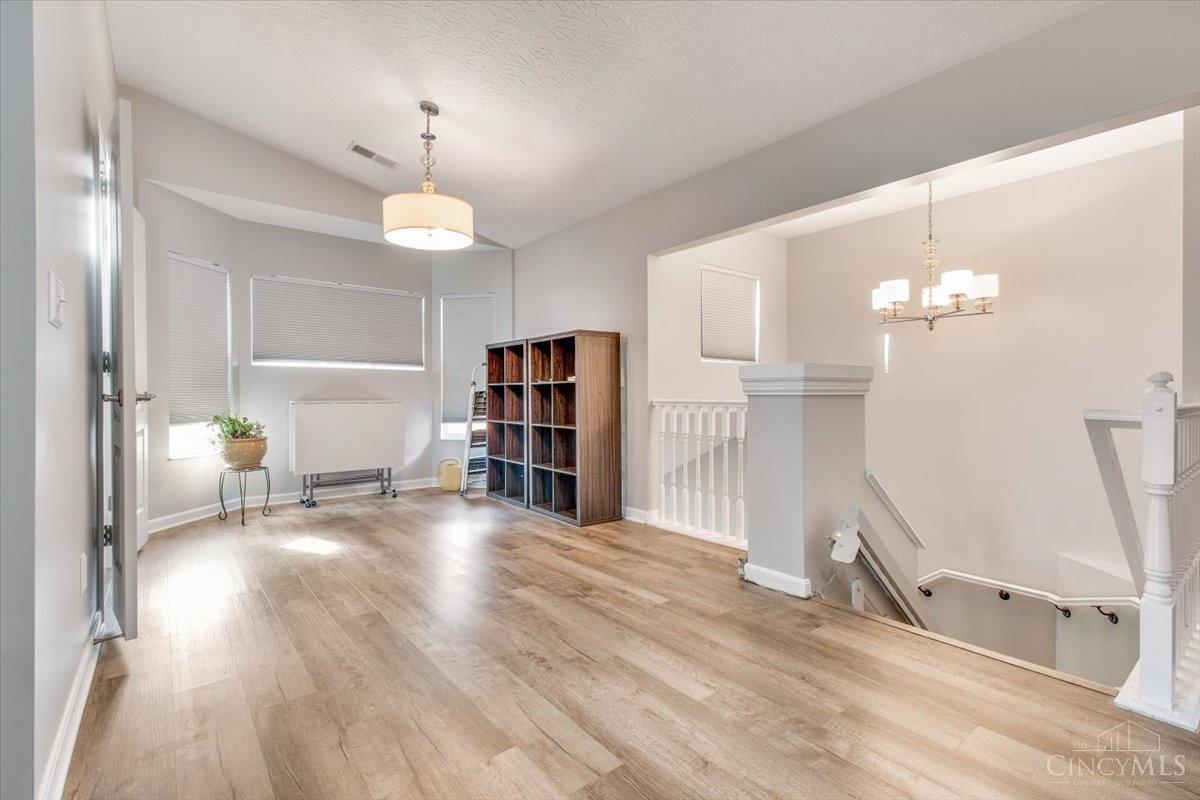 1221 Feather Trail