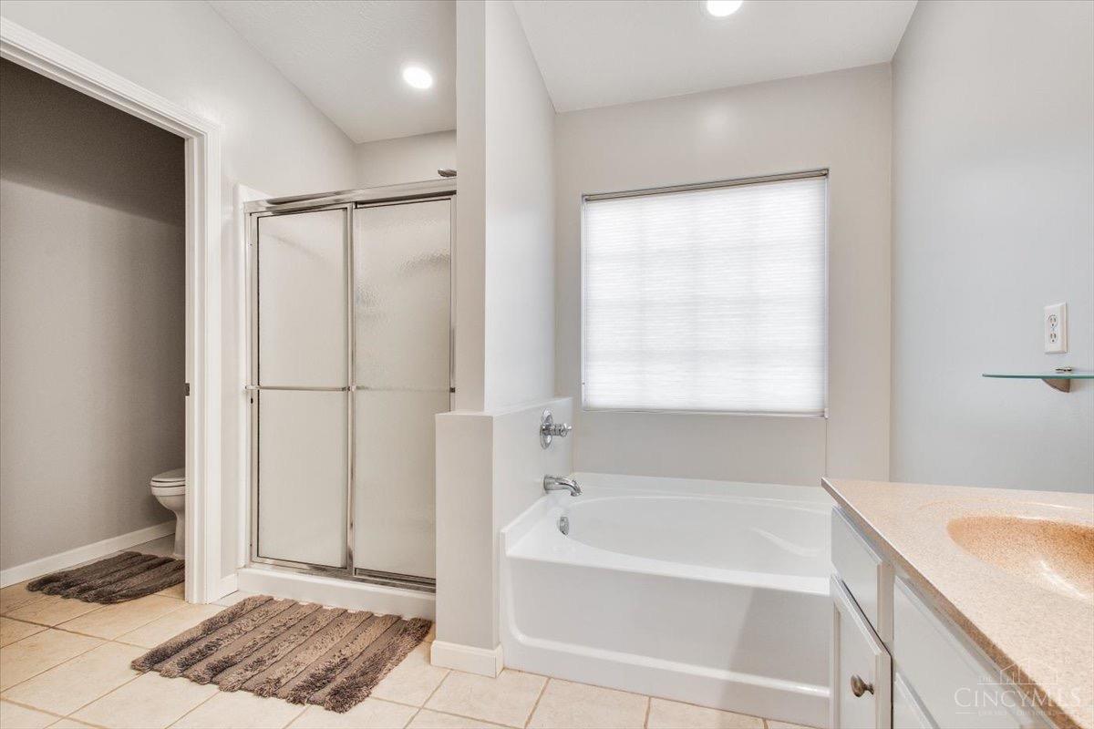 1221 Feather Trail