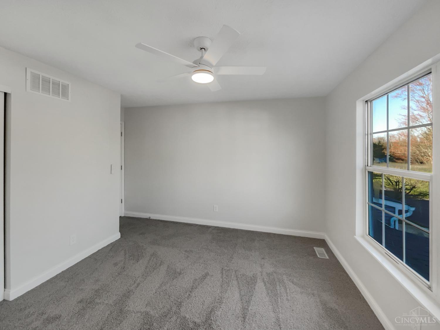 6747 Sandharbor Court