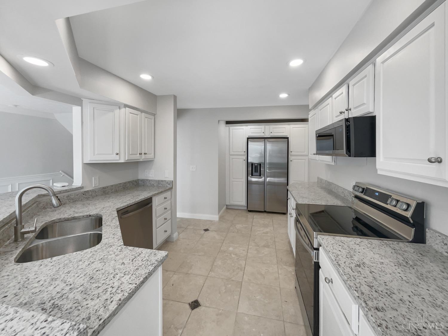 6747 Sandharbor Court