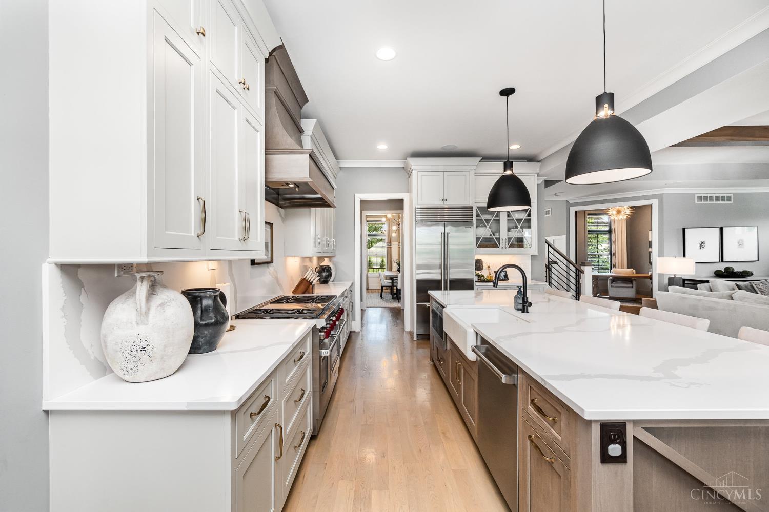 9841 Kensington Lane