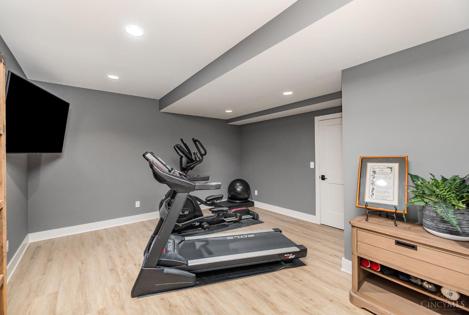 9841 Kensington Lane