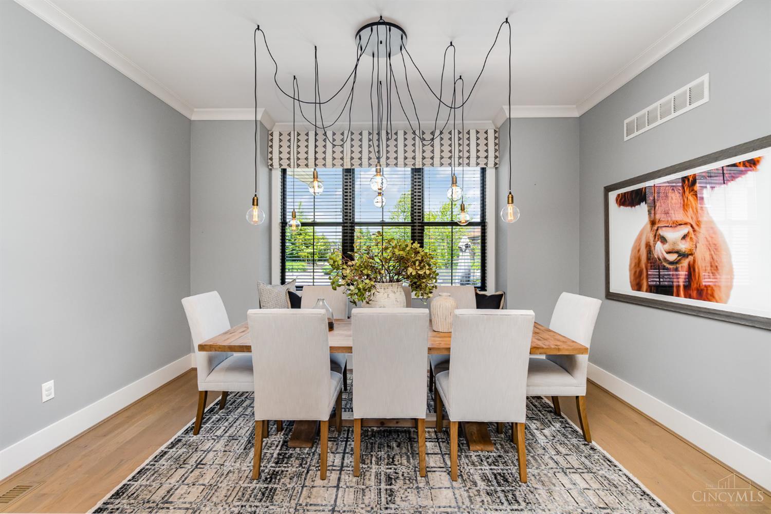 9841 Kensington Lane