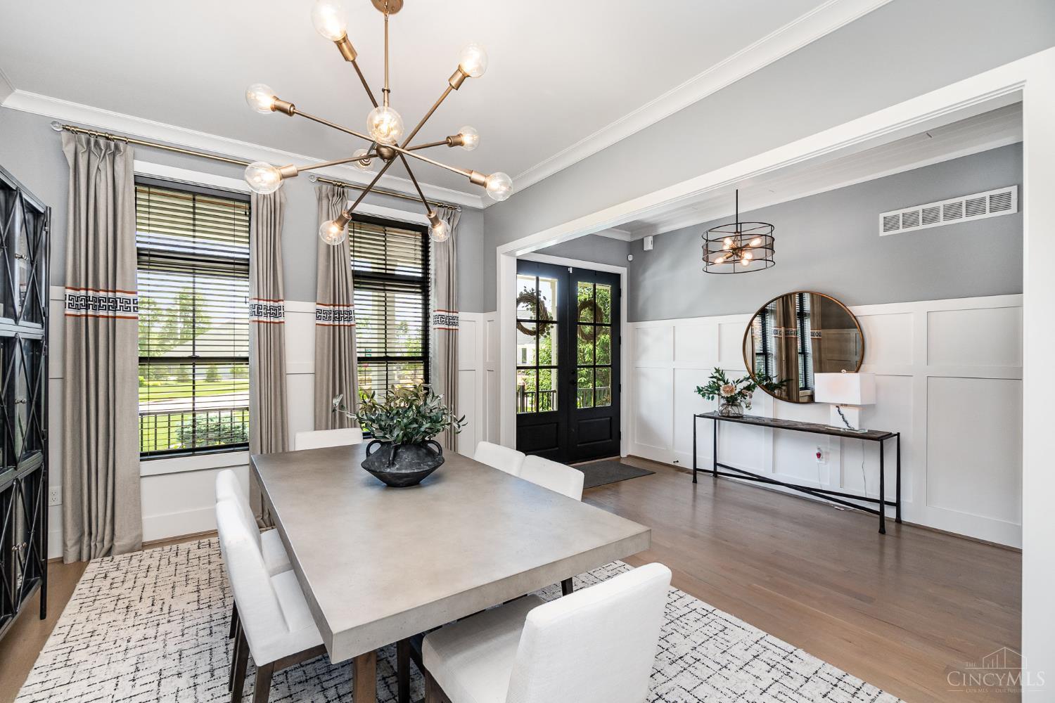 9841 Kensington Lane