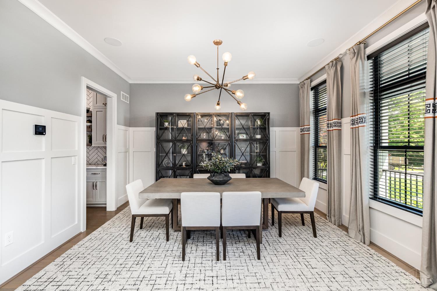 9841 Kensington Lane