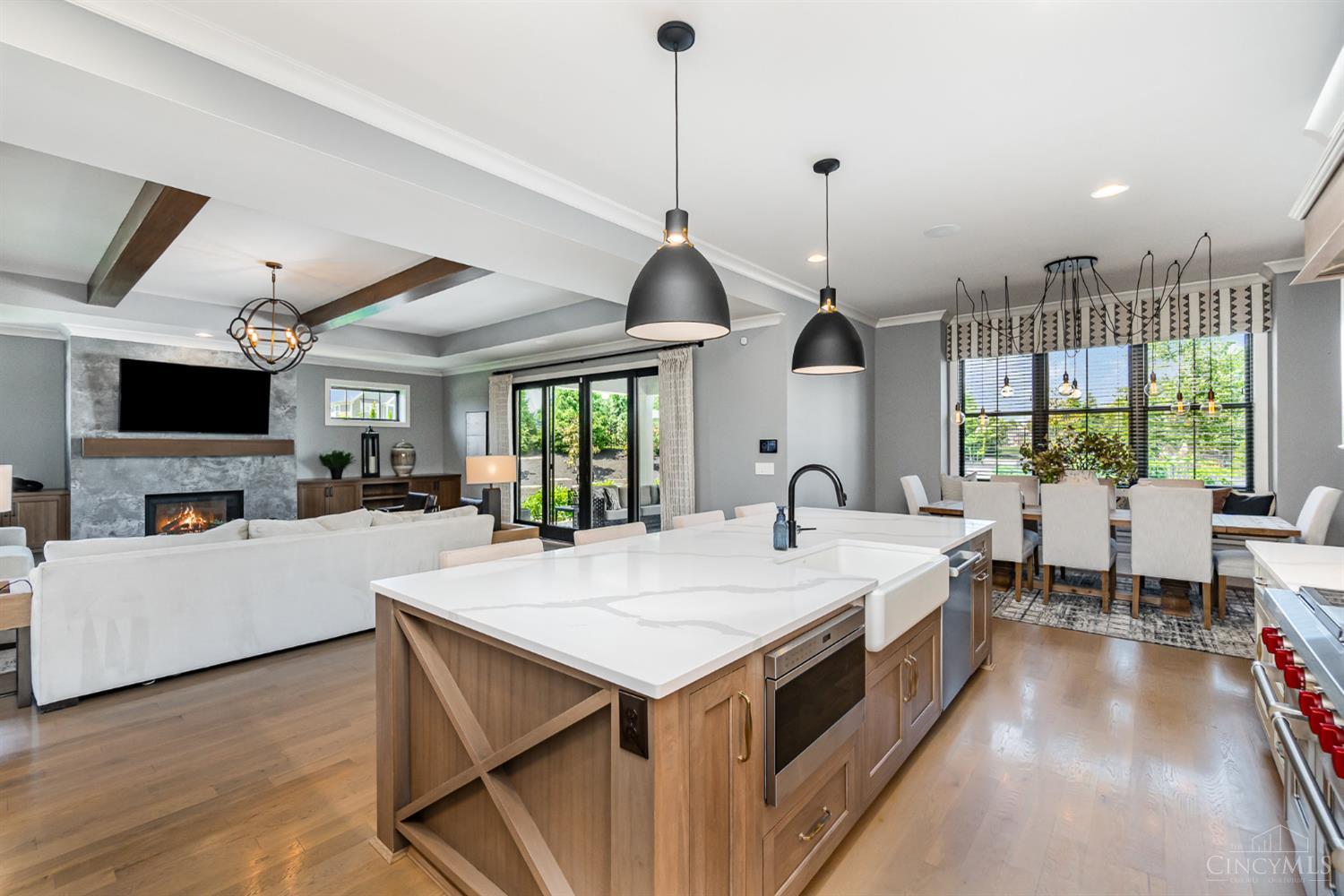 9841 Kensington Lane