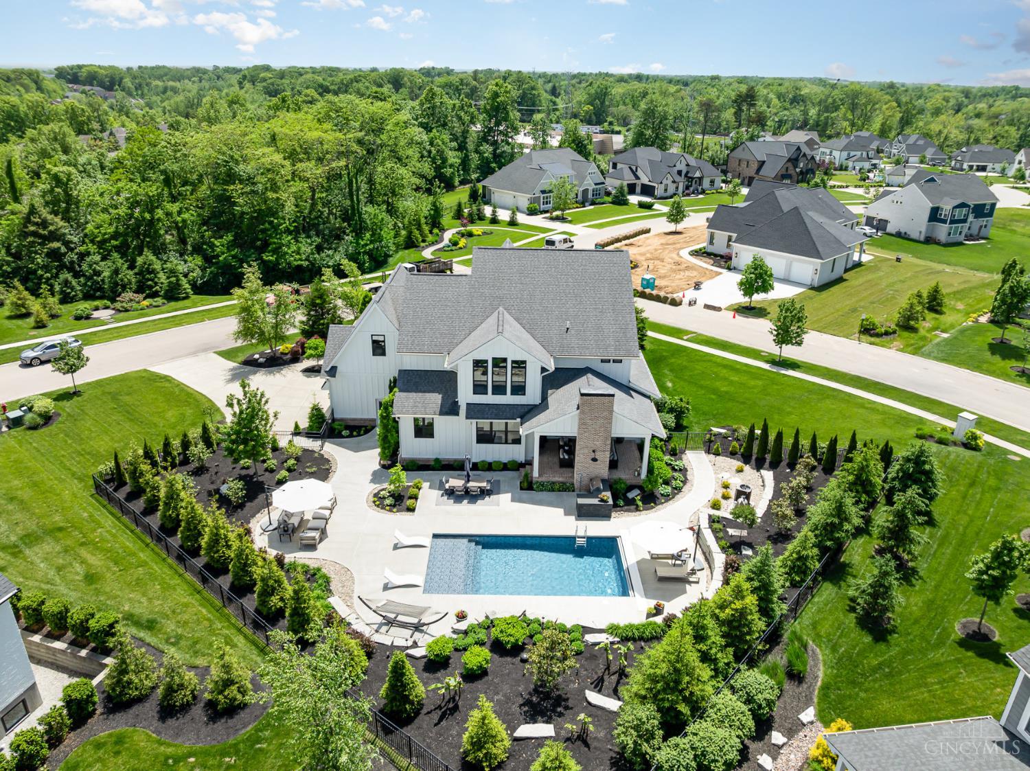 9841 Kensington Lane