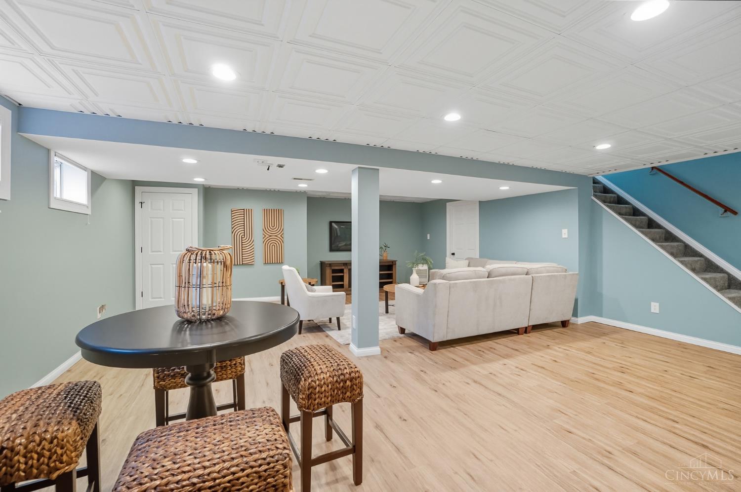 4027 Meadow Grove Lane