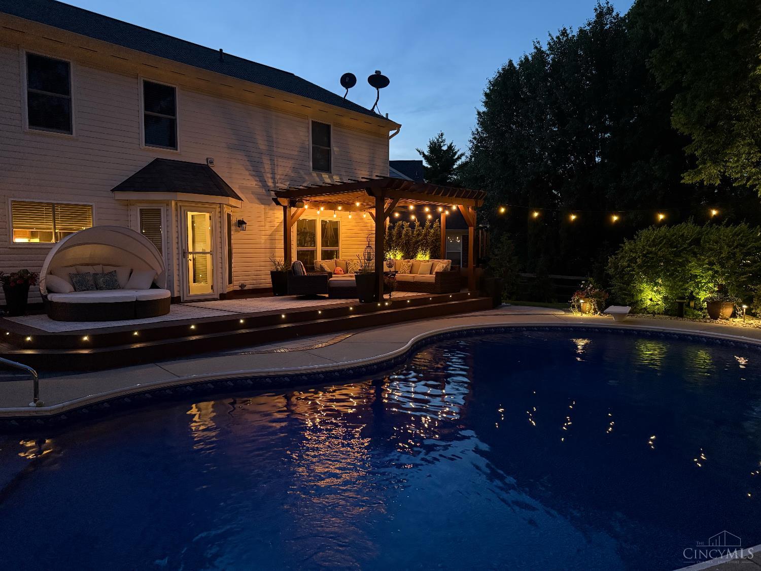 4027 Meadow Grove Lane