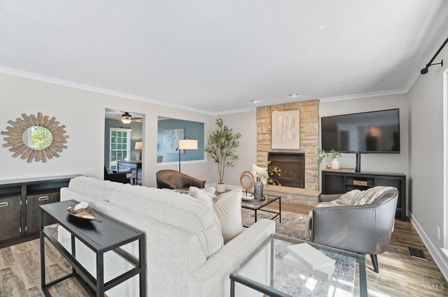 4027 Meadow Grove Lane