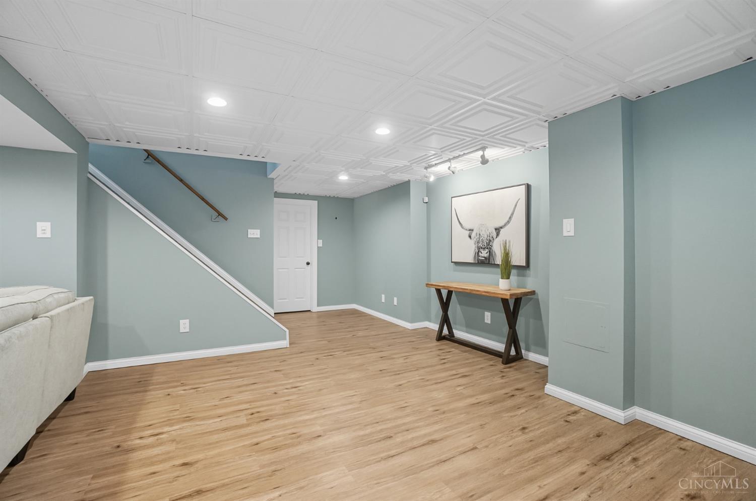 4027 Meadow Grove Lane