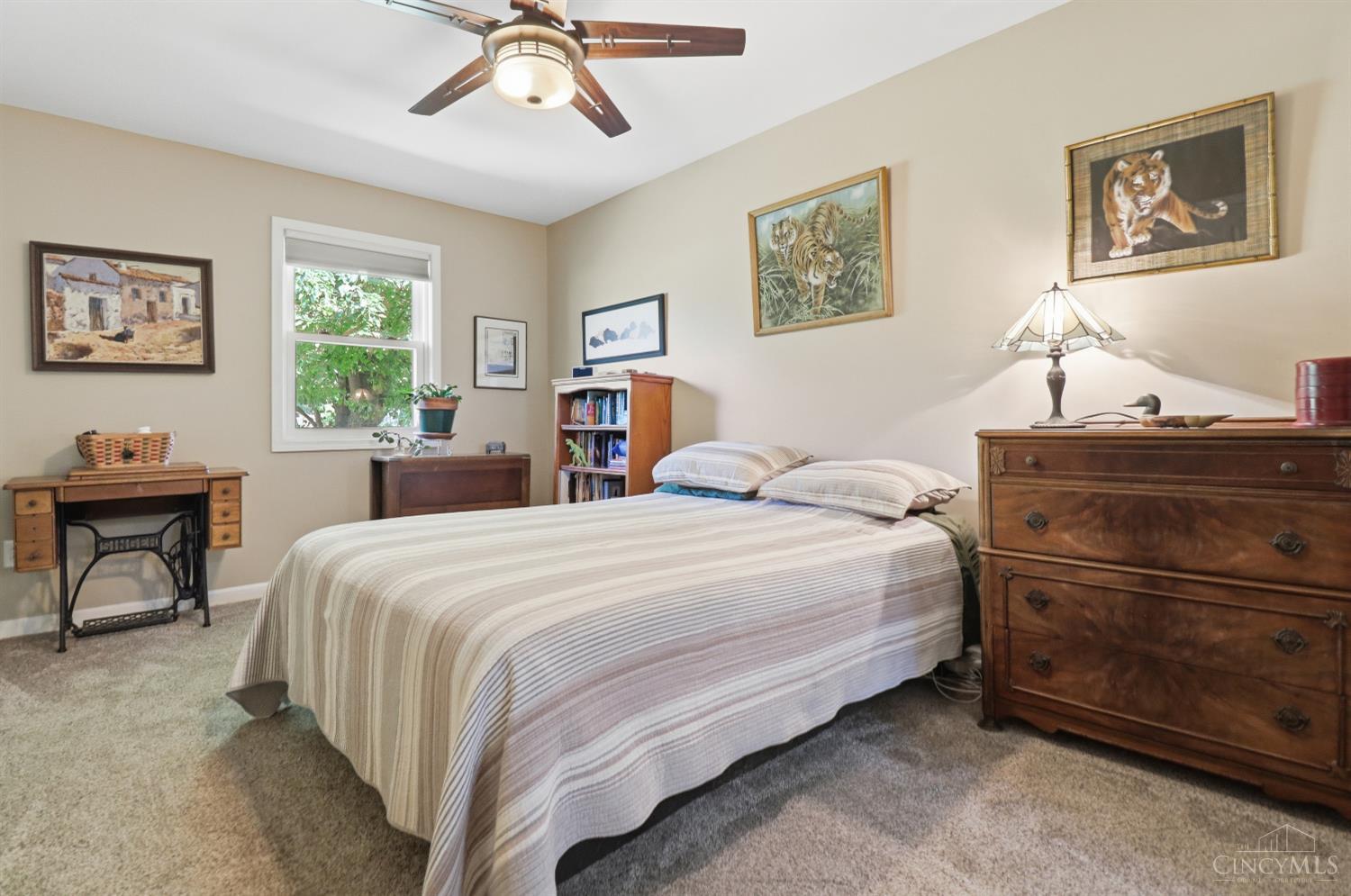 736 Wards Corner