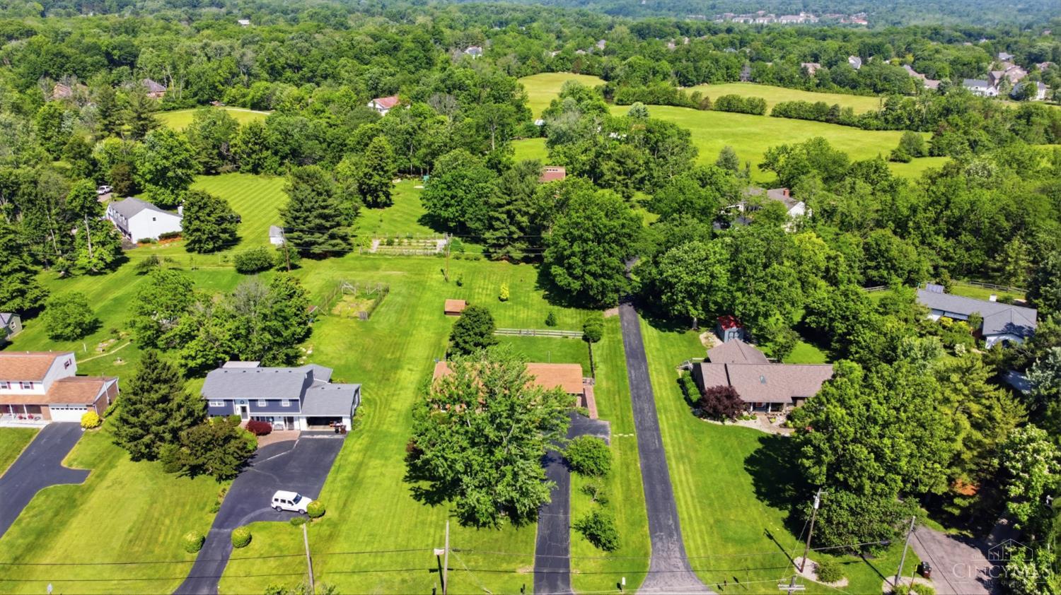 736 Wards Corner