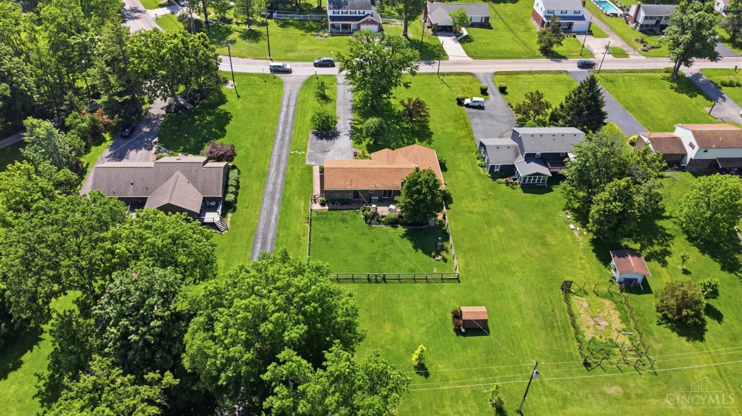 736 Wards Corner
