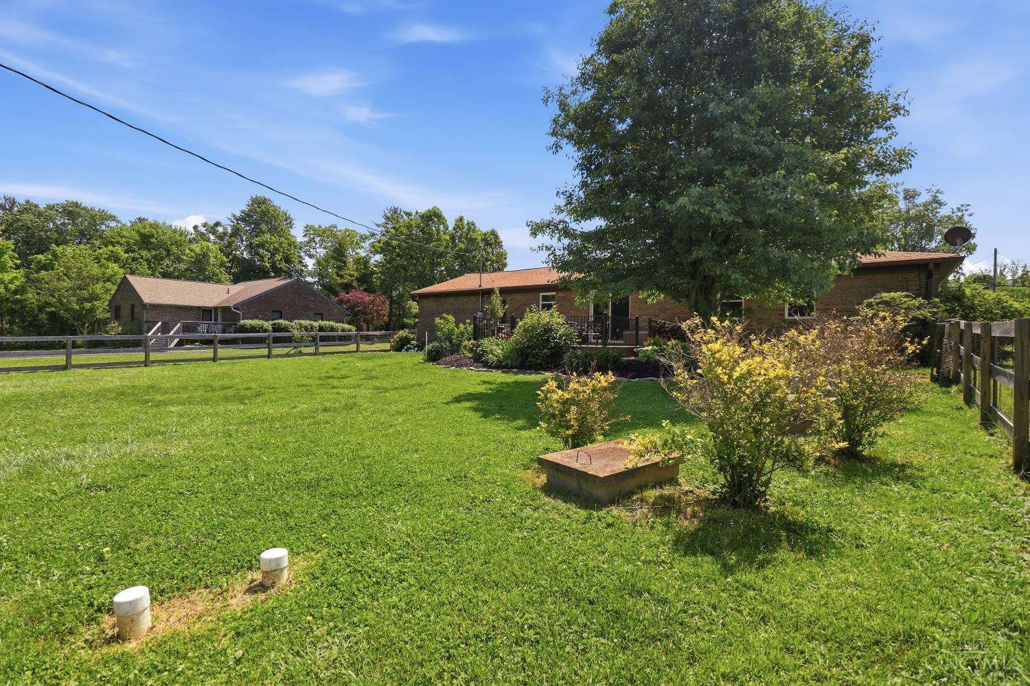 736 Wards Corner