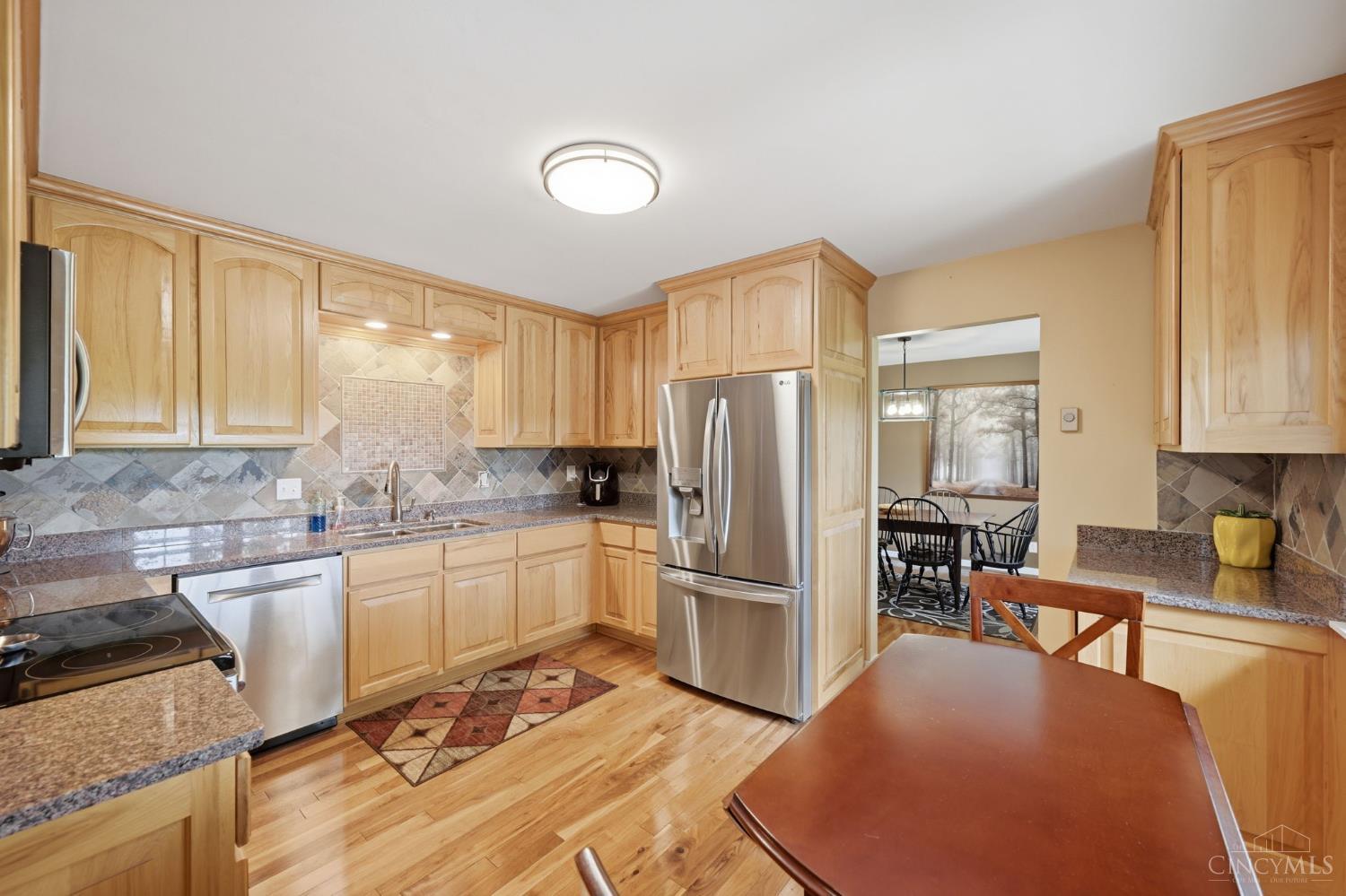 1122 Mockingbird Lane