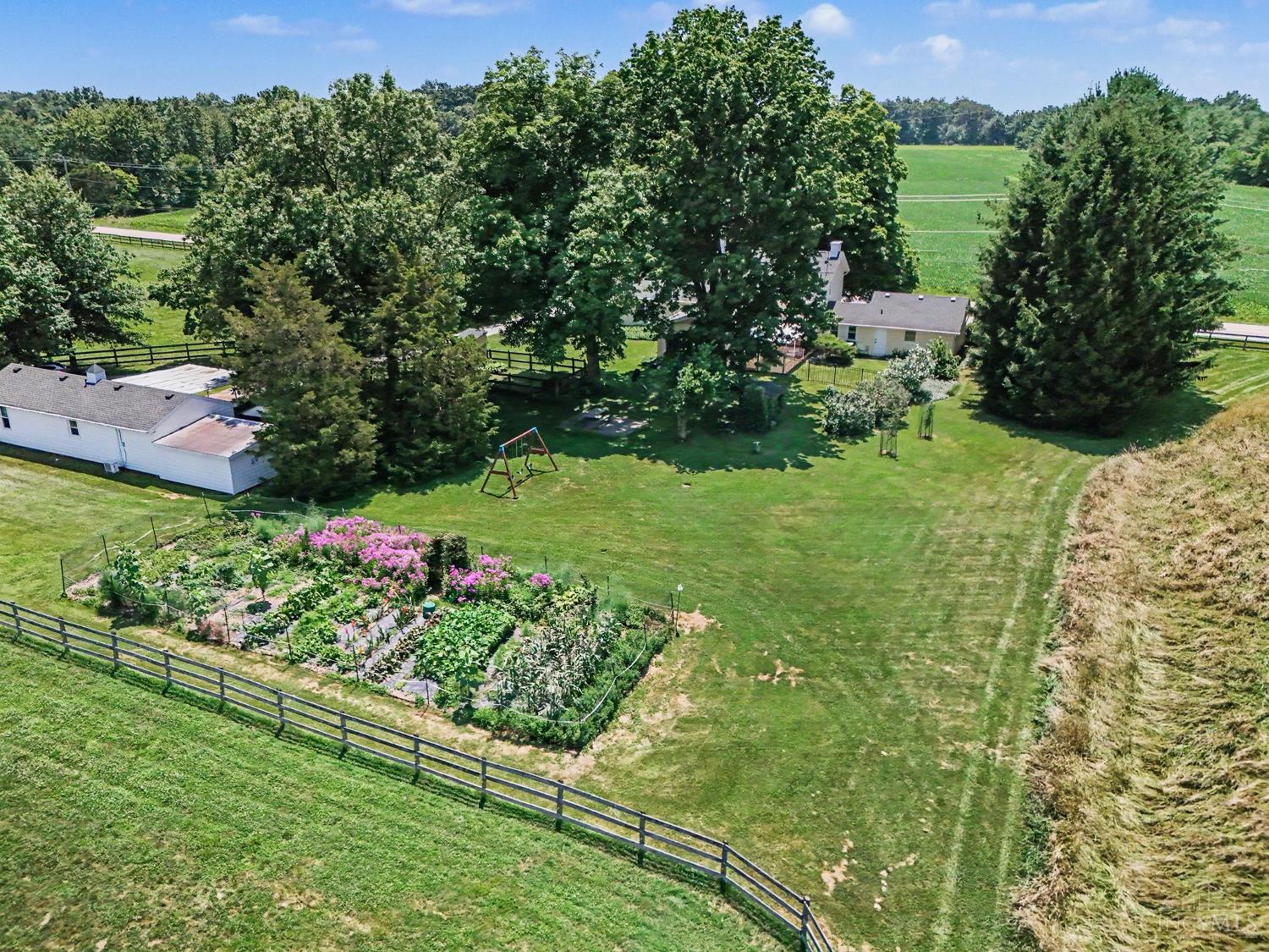 1862 E Fosters-Maineville Road