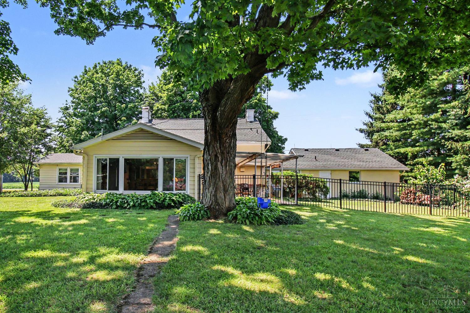 1862 E Fosters-Maineville Road