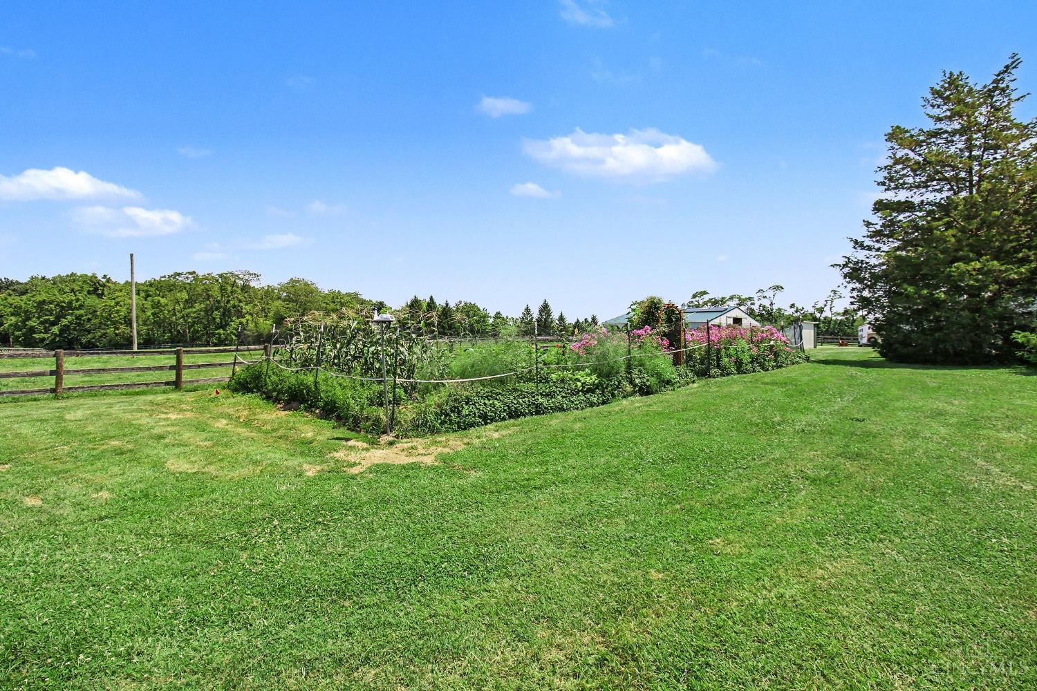 1862 E Fosters-Maineville Road