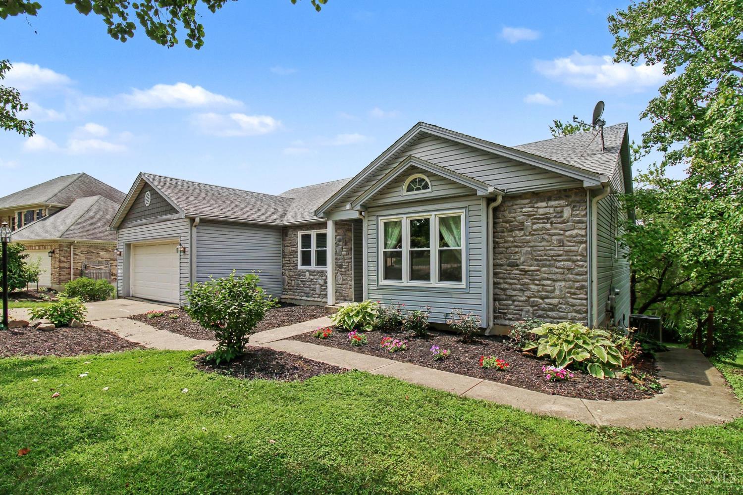 8293 Paddington Court