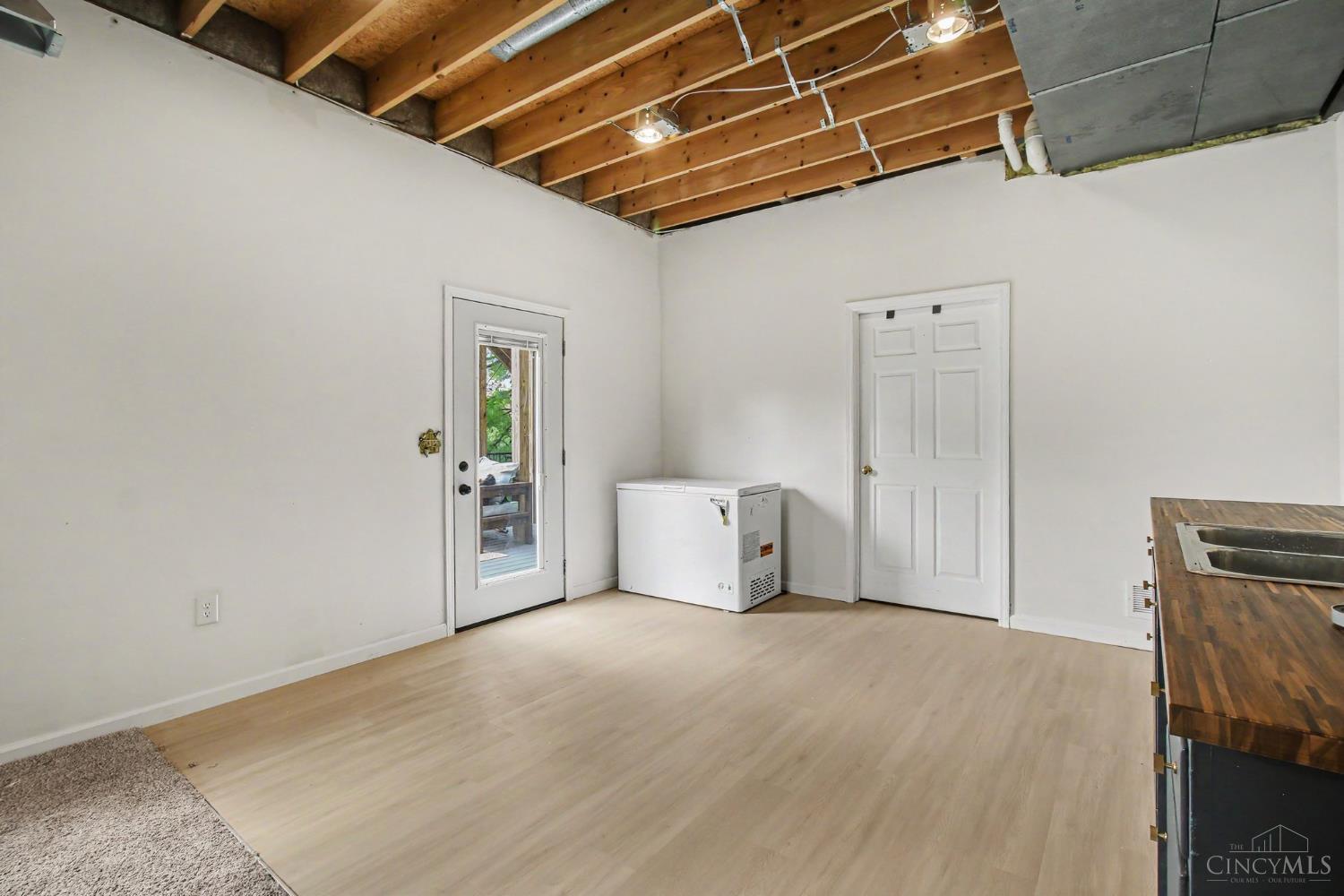 8293 Paddington Court
