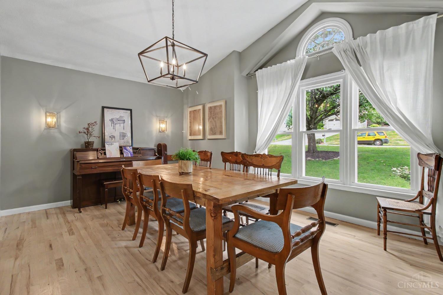 8293 Paddington Court