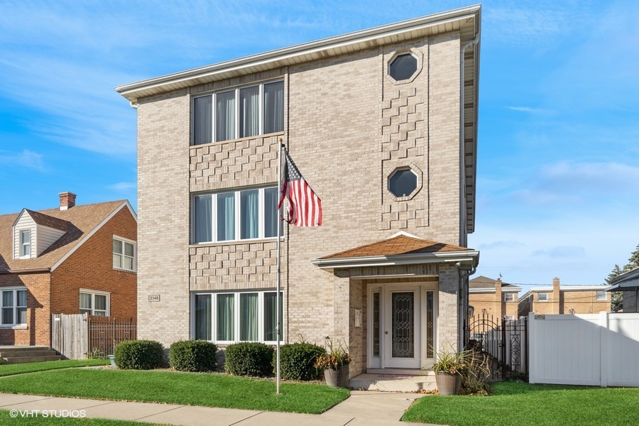 2540 74th Avenue Unit: 3