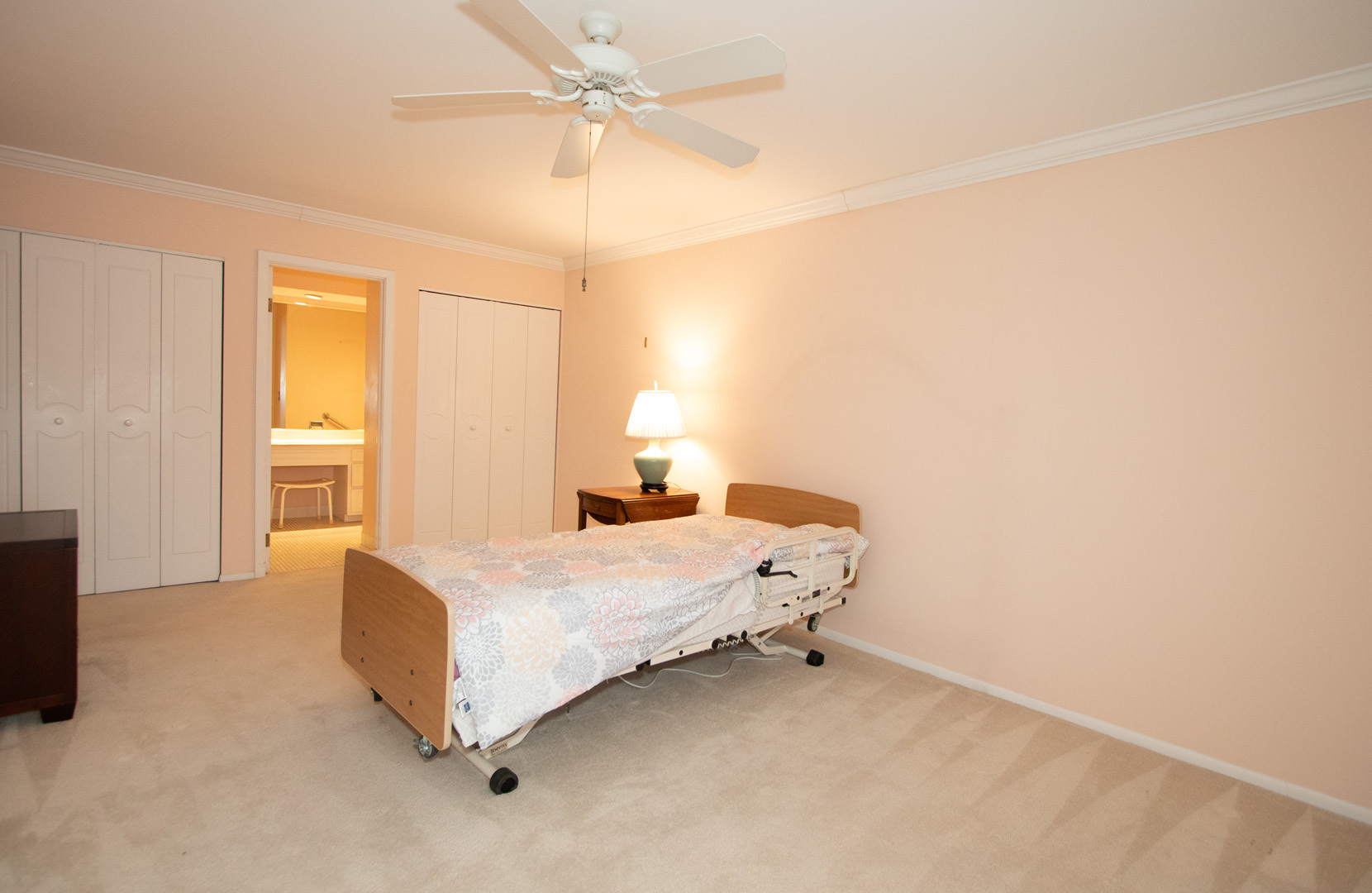 407 Ashland Avenue Unit: 4H
