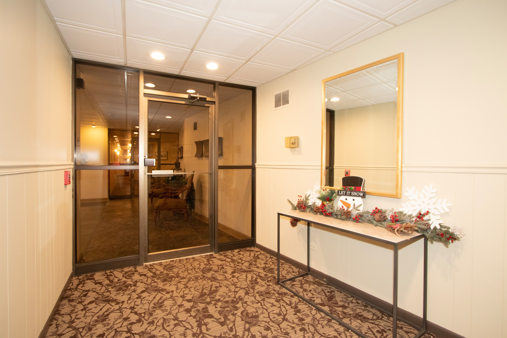 407 Ashland Avenue Unit: 4H