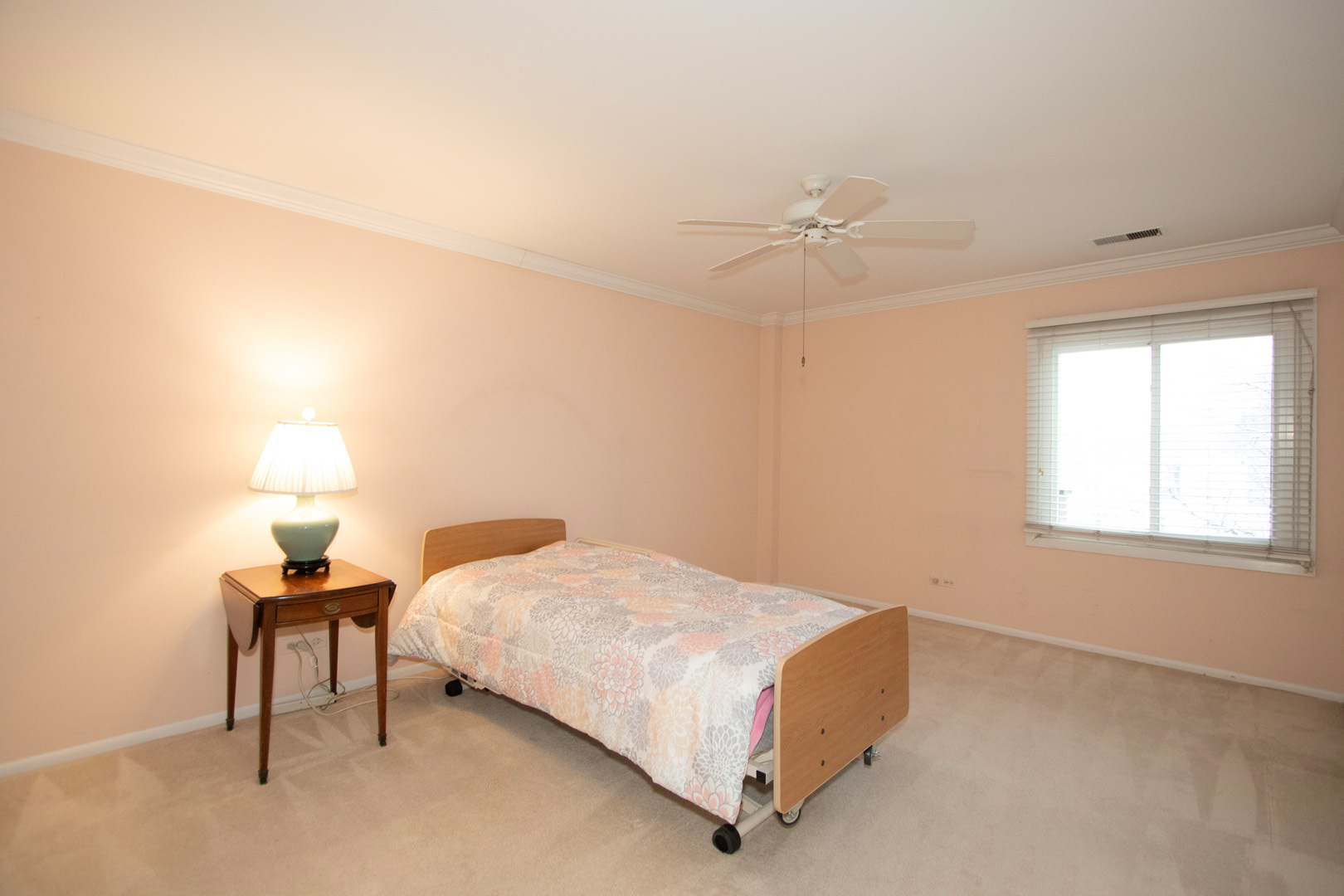 407 Ashland Avenue Unit: 4H