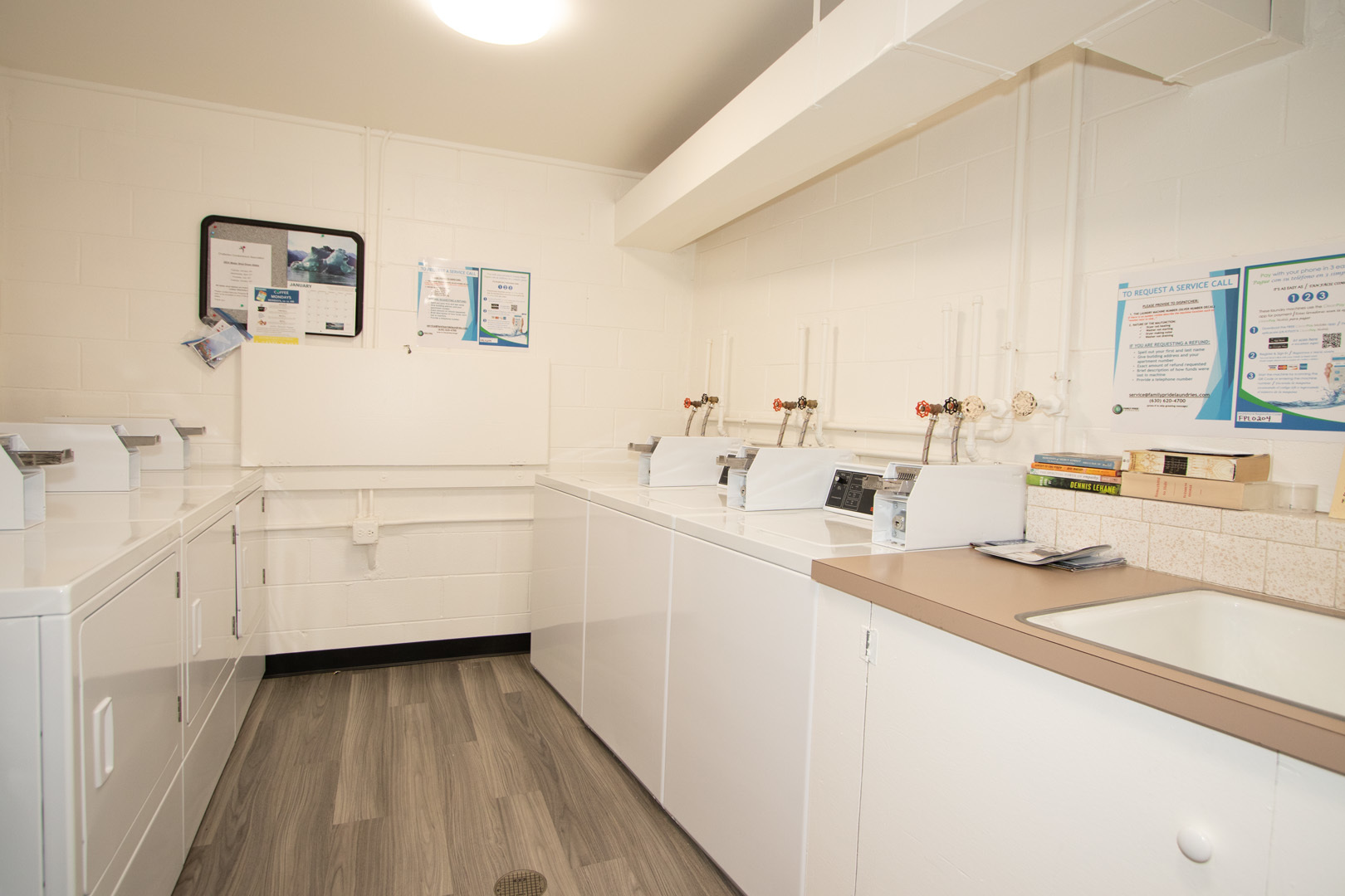 407 Ashland Avenue Unit: 4H