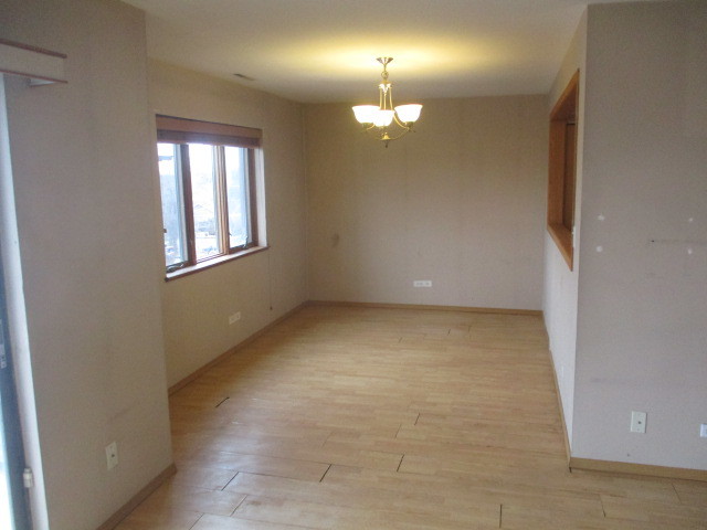 7912 W North Avenue Unit: 407