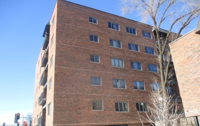 7912 W North Avenue Unit: 407