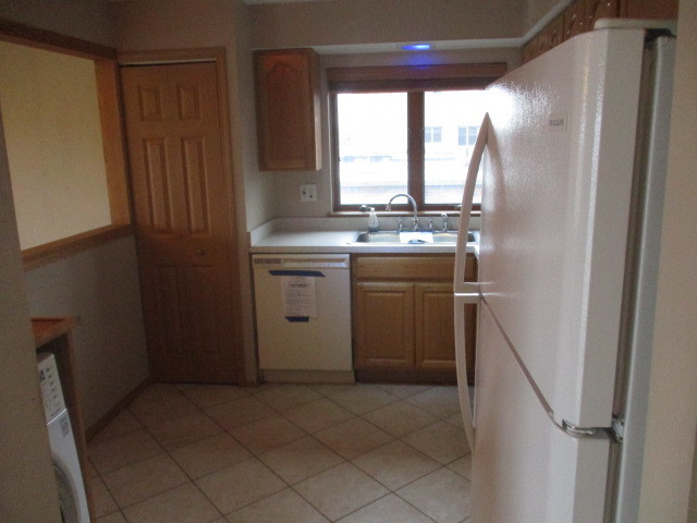 7912 W North Avenue Unit: 407