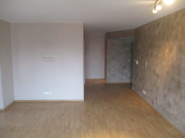 7912 W North Avenue Unit: 407