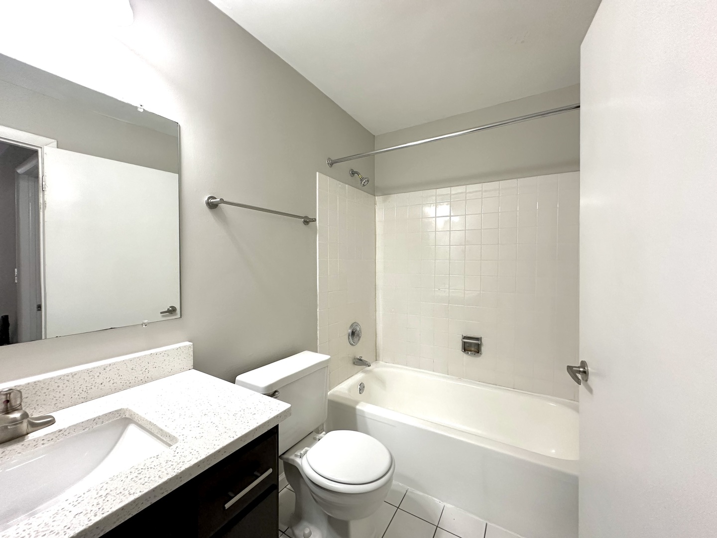 1800 N Halsted Street Unit: 3A