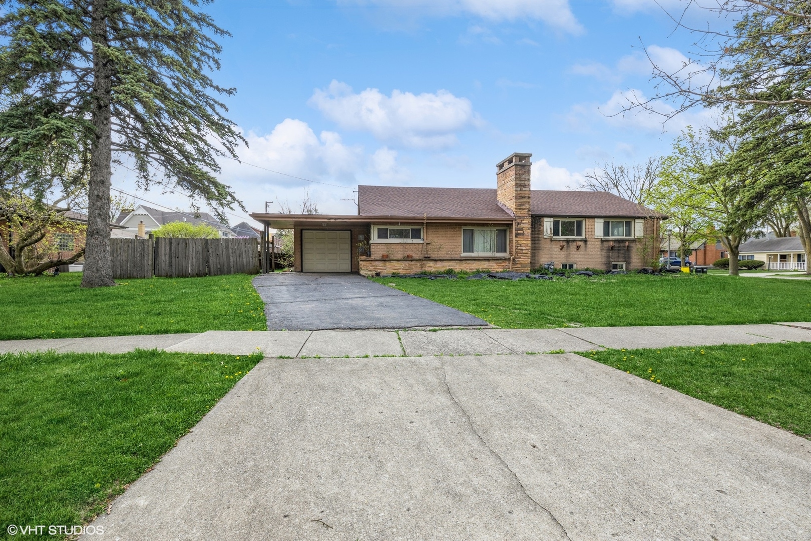 901 S Ashland Avenue