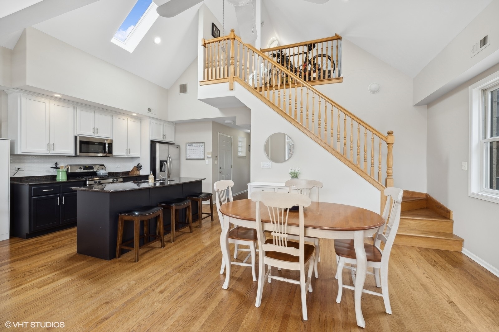 1425 W Fillmore Street Unit: 3