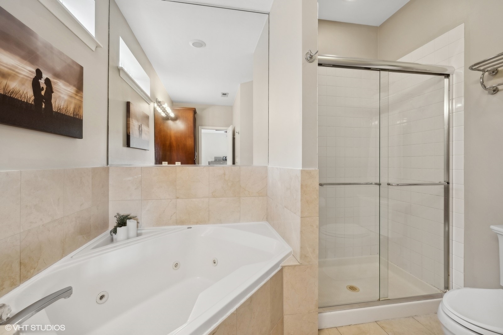 1425 W Fillmore Street Unit: 3