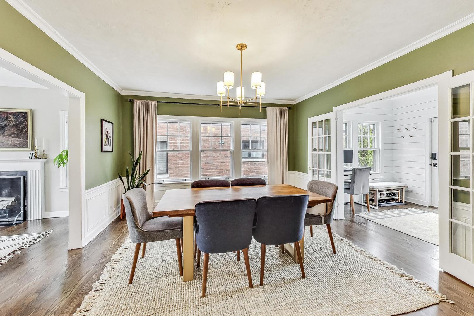 1116 Fair Oaks Avenue