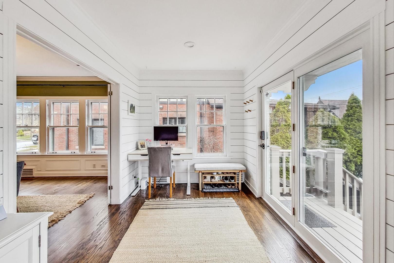 1116 Fair Oaks Avenue