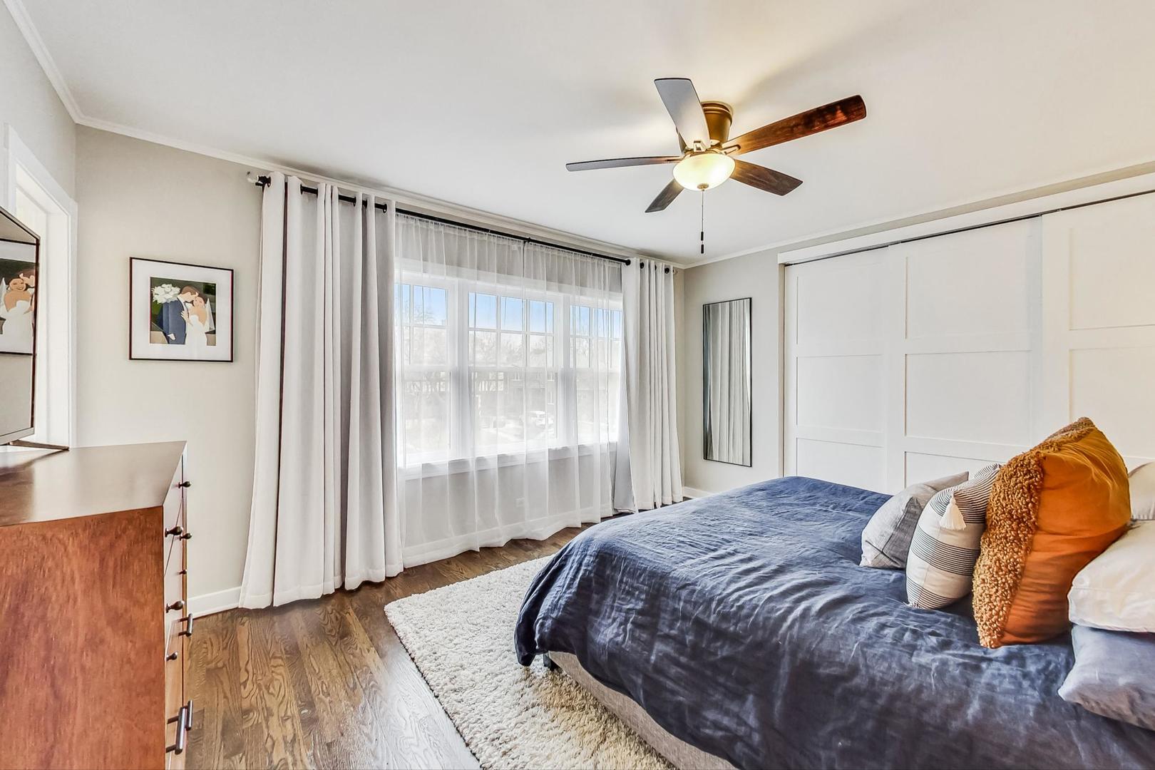 1116 Fair Oaks Avenue