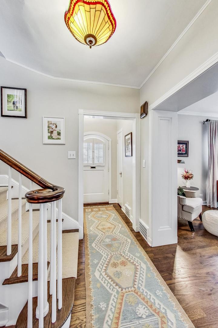 1116 Fair Oaks Avenue