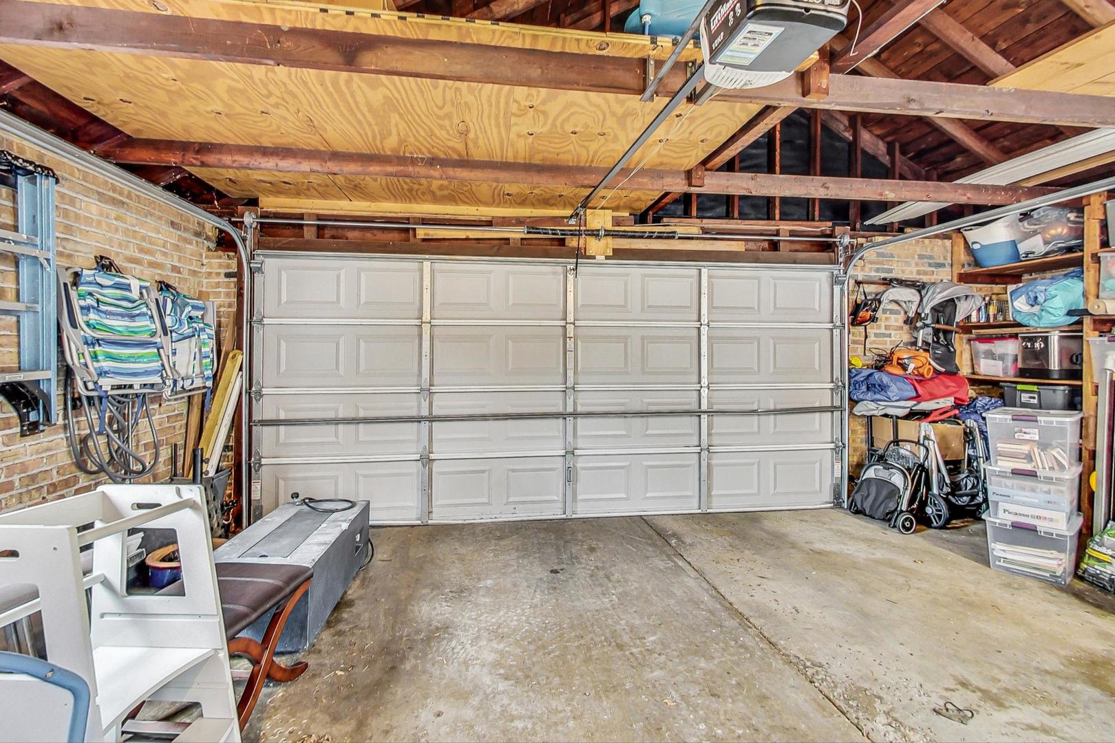 1116 Fair Oaks Avenue