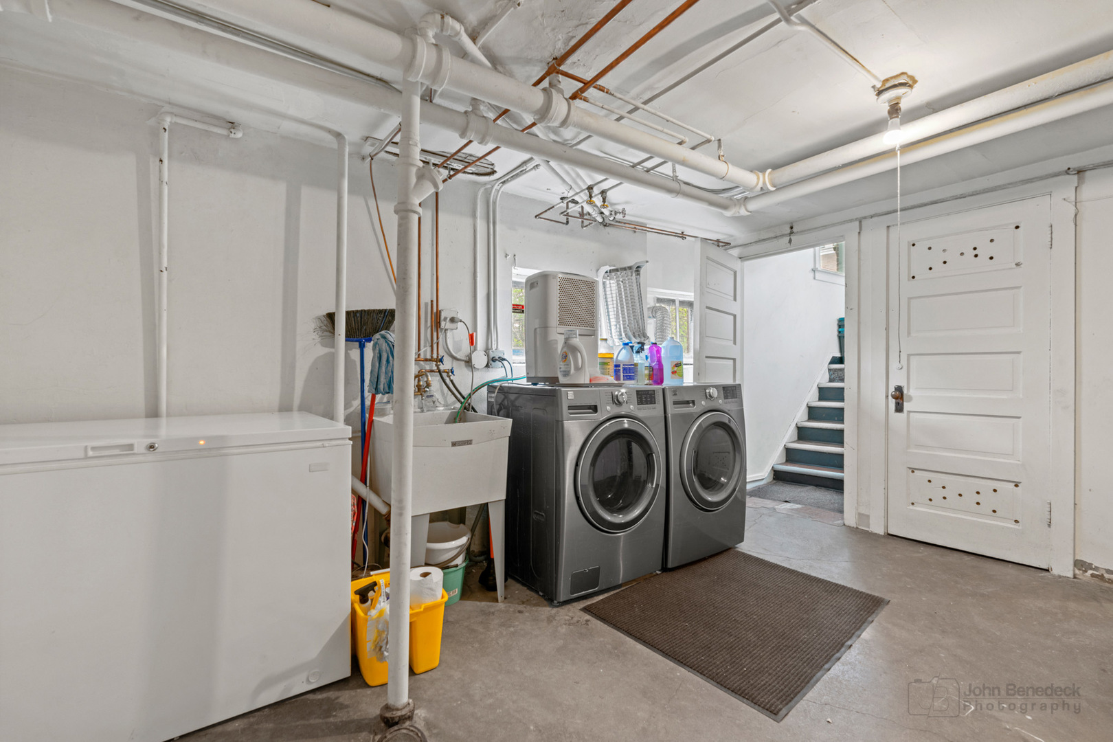 811 Bonnie Brae Place