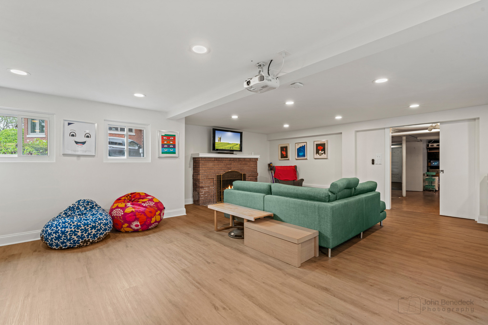 811 Bonnie Brae Place