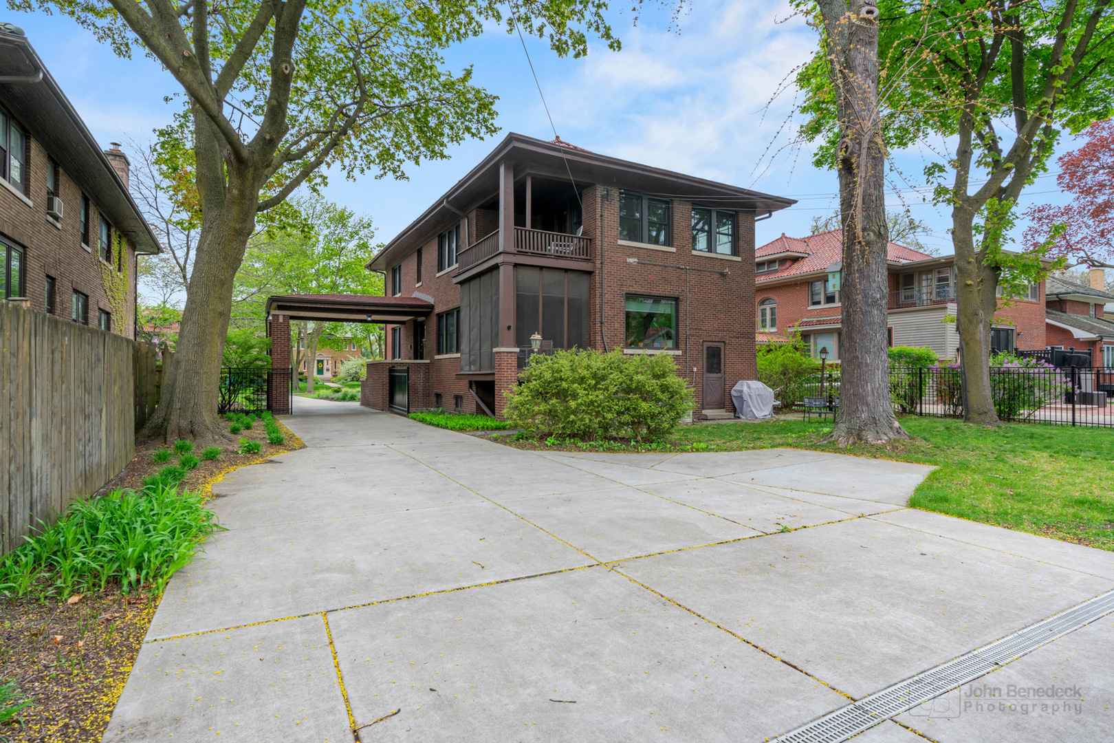 811 Bonnie Brae Place