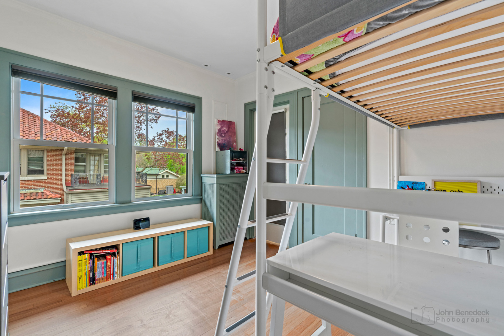 811 Bonnie Brae Place