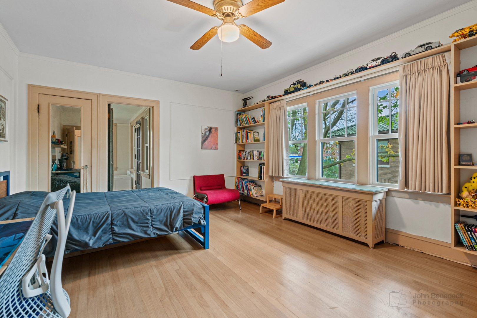 811 Bonnie Brae Place