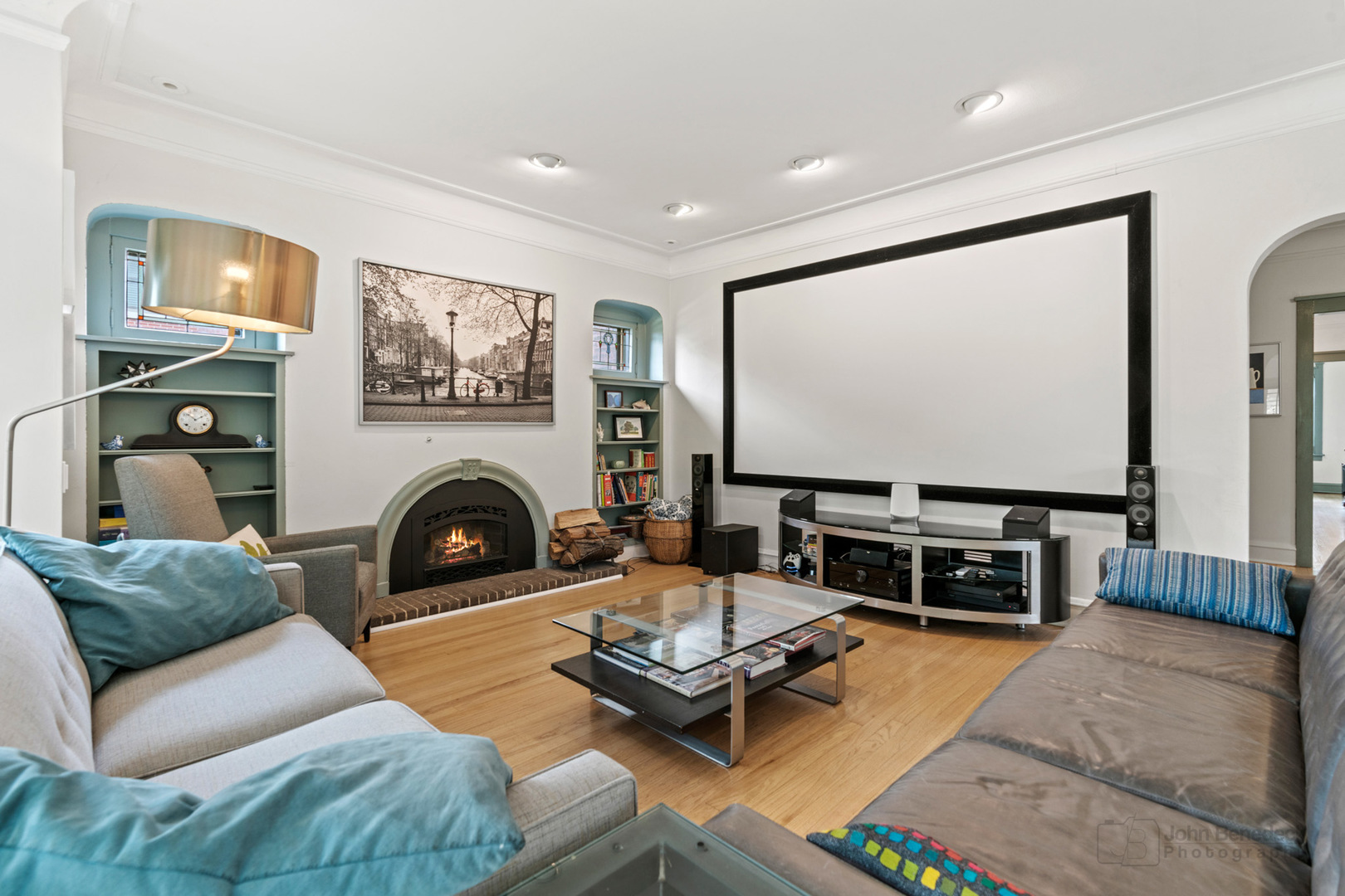 811 Bonnie Brae Place